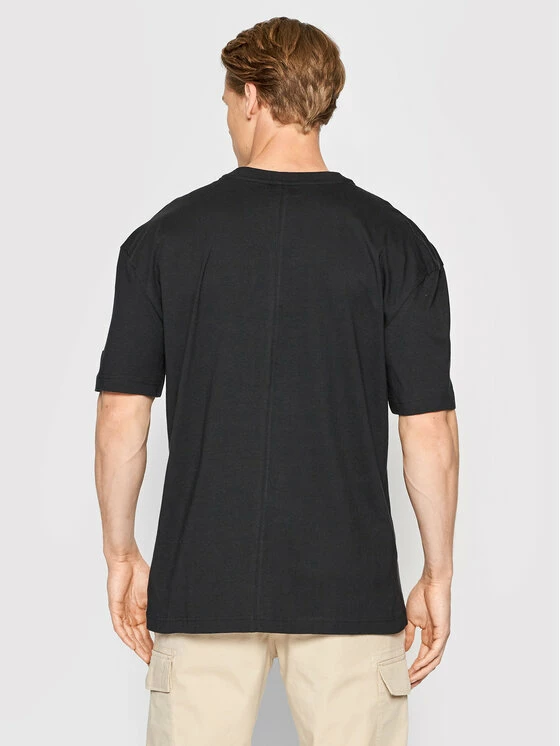 Τοπ 10 😉 Ellesse Άνδρες T-shirts T-Shirt Cronometro SHM14223 Μαύρο Oversize ✔️ 5 Τοπ 10 😉 Ellesse Άνδρες T-shirts T-Shirt Cronometro SHM14223 Μαύρο Oversize ✔️ - Image 3